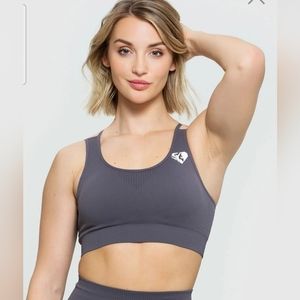Power Seamless Sports Bra -Size XL